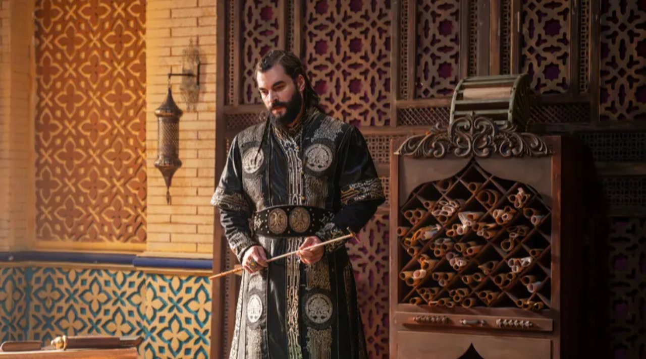 Aşk ve Taht Ertuğrul Bey'i kim oynuyor, diziye mi gelecek?