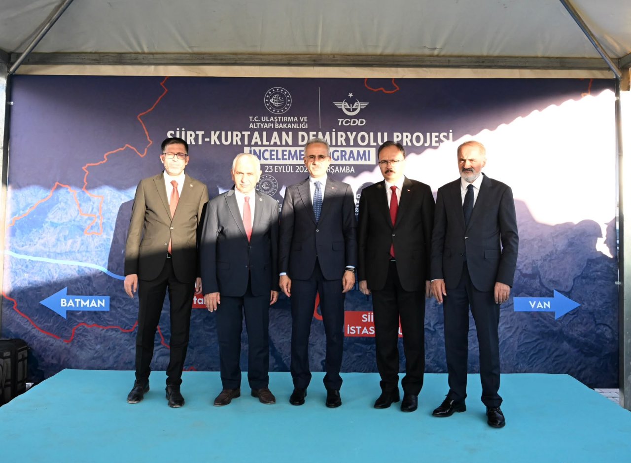 Bakan Uraloğlu duyurdu! Dev projede kritik eşik aşıldı, Siirt’in ulaşımı değişecek