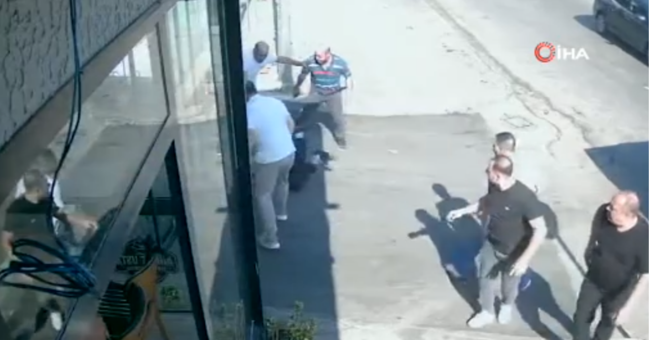 Bursa'da yolda yürüyen adam ve eşi silahlı saldırıya uğradı