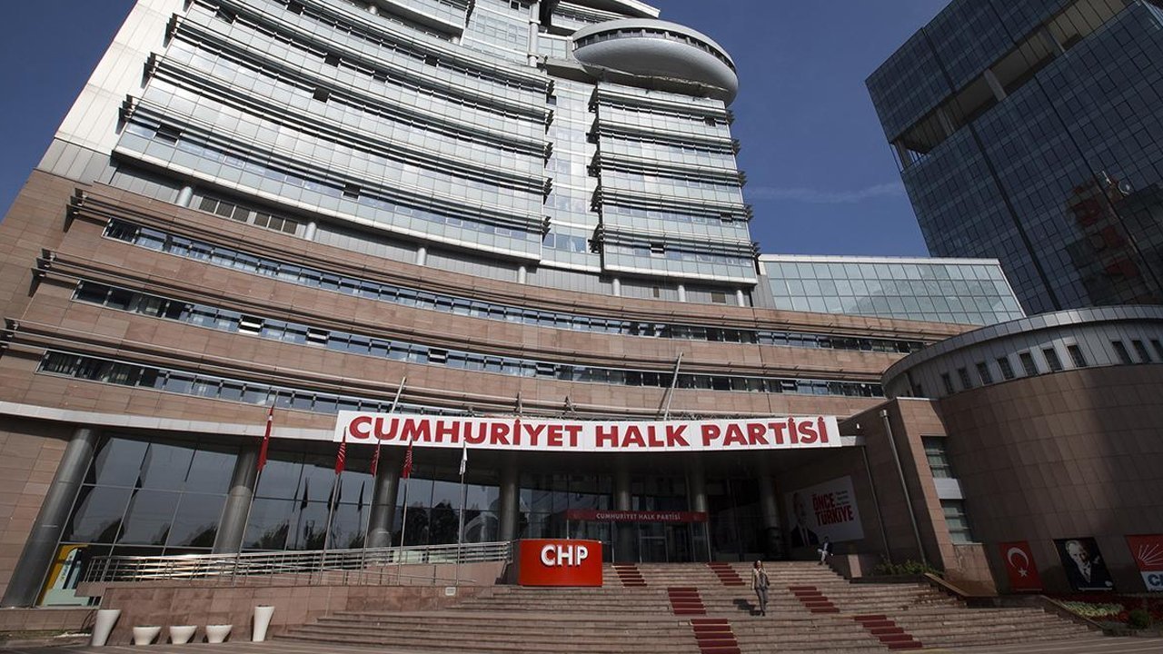 CHP ANKARA'DA DEPREM!