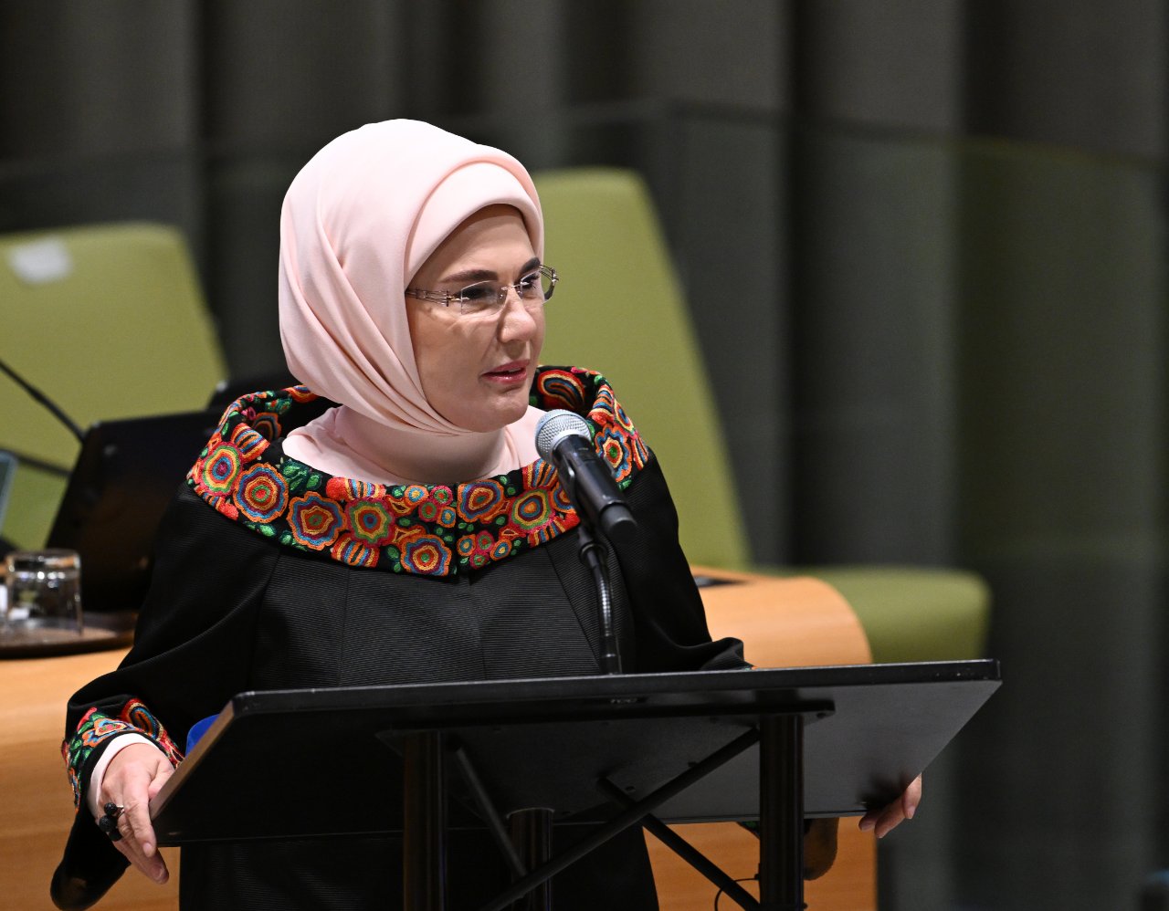 Emine Erdoğan’dan BM’de sıfır atık çağrısı: “Kullan-at kültüründen uzaklaşmalıyız”