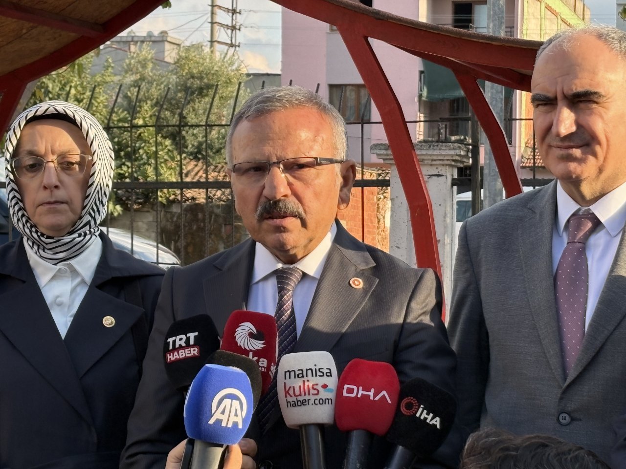 Manisadaki saldırının ardından ailelere “Hitler ve gamalı haç” uyarısı!