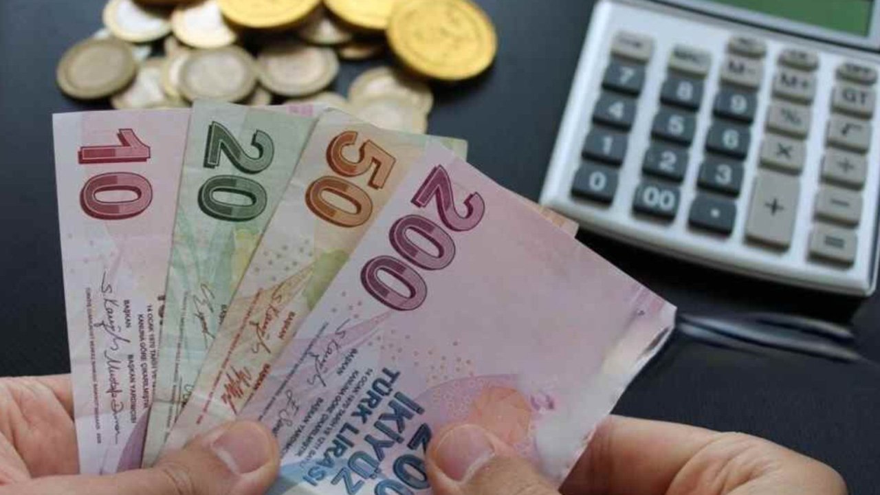 Ocak zammında kritik viraj! Memur ve emeklinin maaşı ne olacak?