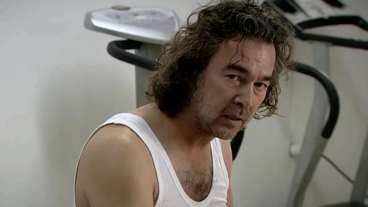 Oyuncu Sedat Savtak Kozinoğlu soruşturmasında ifade verdi: ‘Öyle bilgiler bize verilmez’
