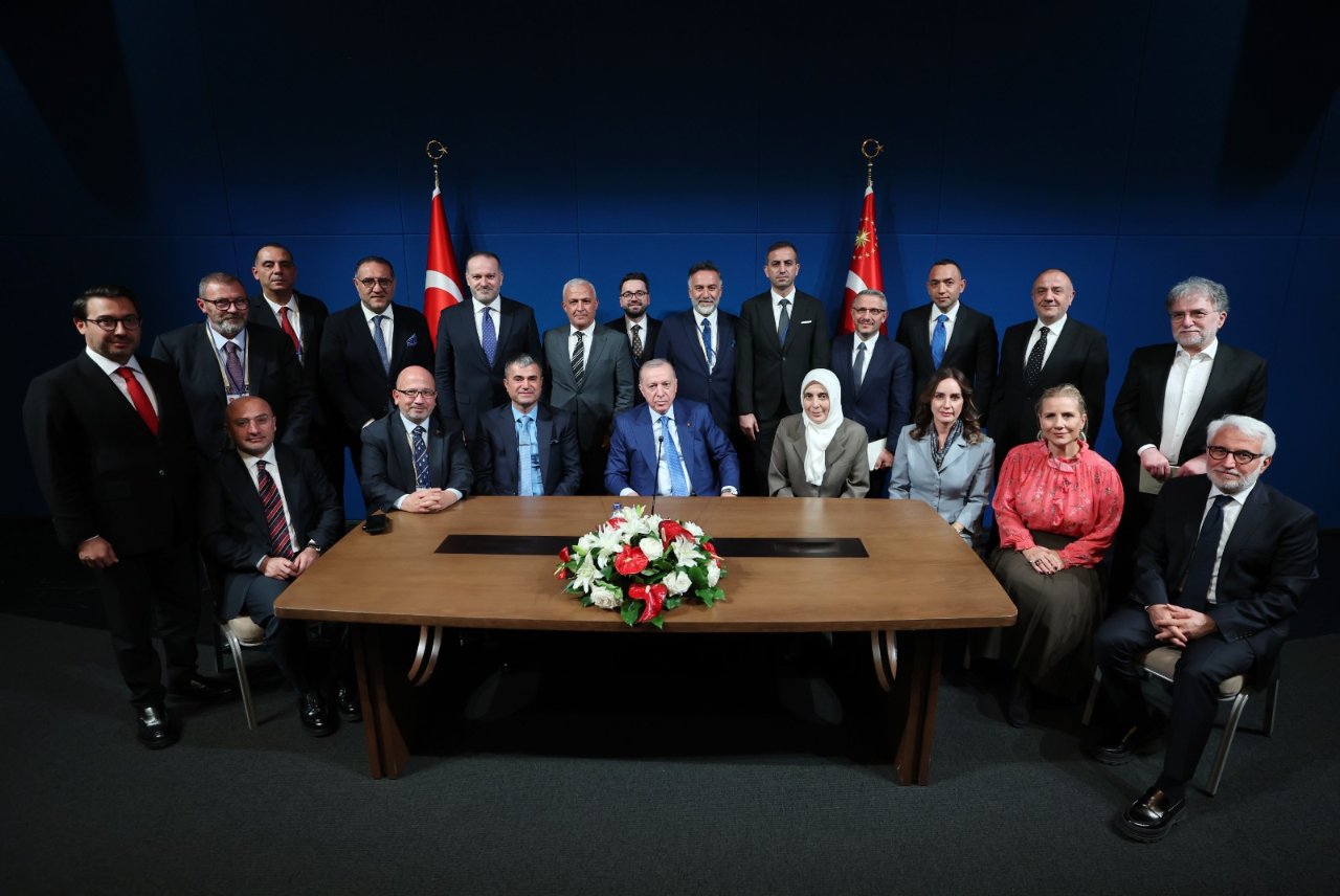 Cumhurbaşkanı Erdoğan'ın BM temaslarını İhlas Medya adına TGRT Haber Genel Yayın Yönetmeni Ercan Seki takip etti.