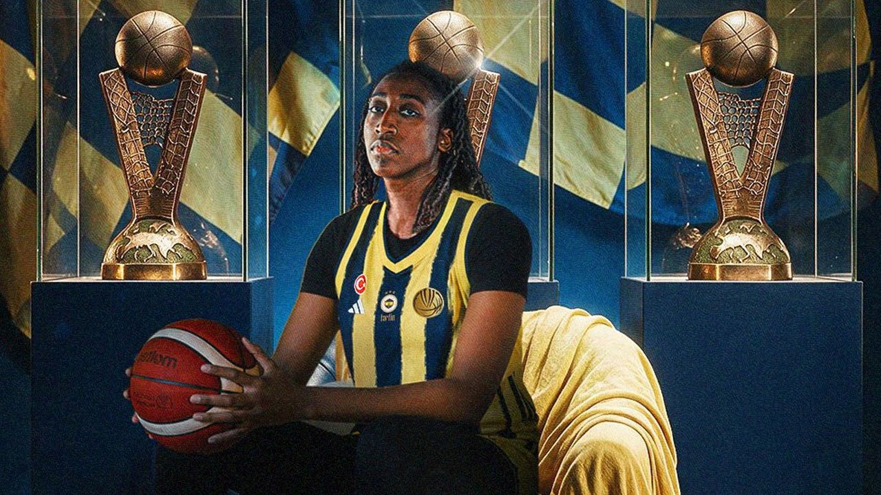 Fenerbahçe, Kuanitra Holingsvorth'u kadrosuna kattı