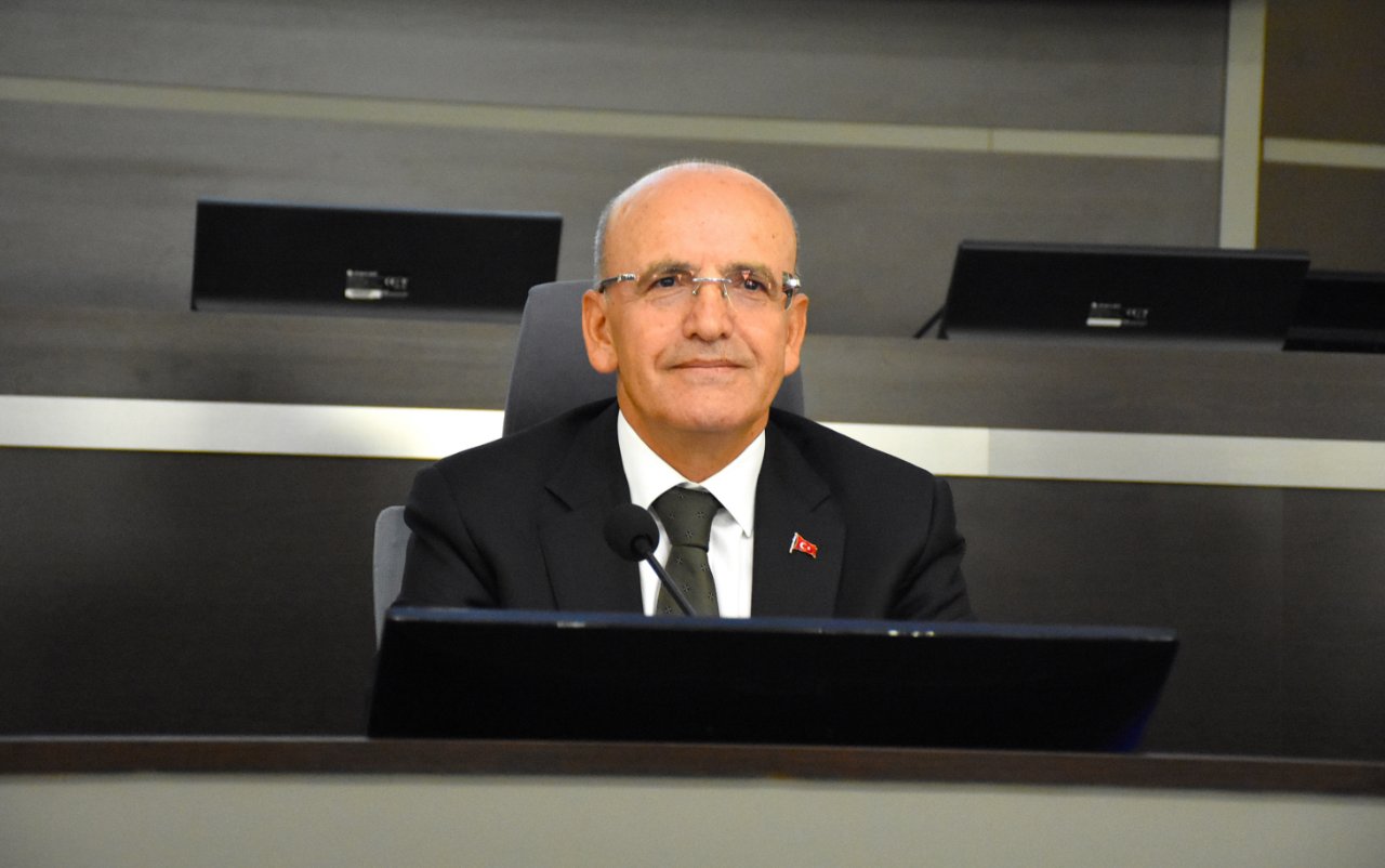 Hazine ve Maliye Bakanlığı, Bakan Mehmet Şimşek'le ilgili iddiaları yalanladı