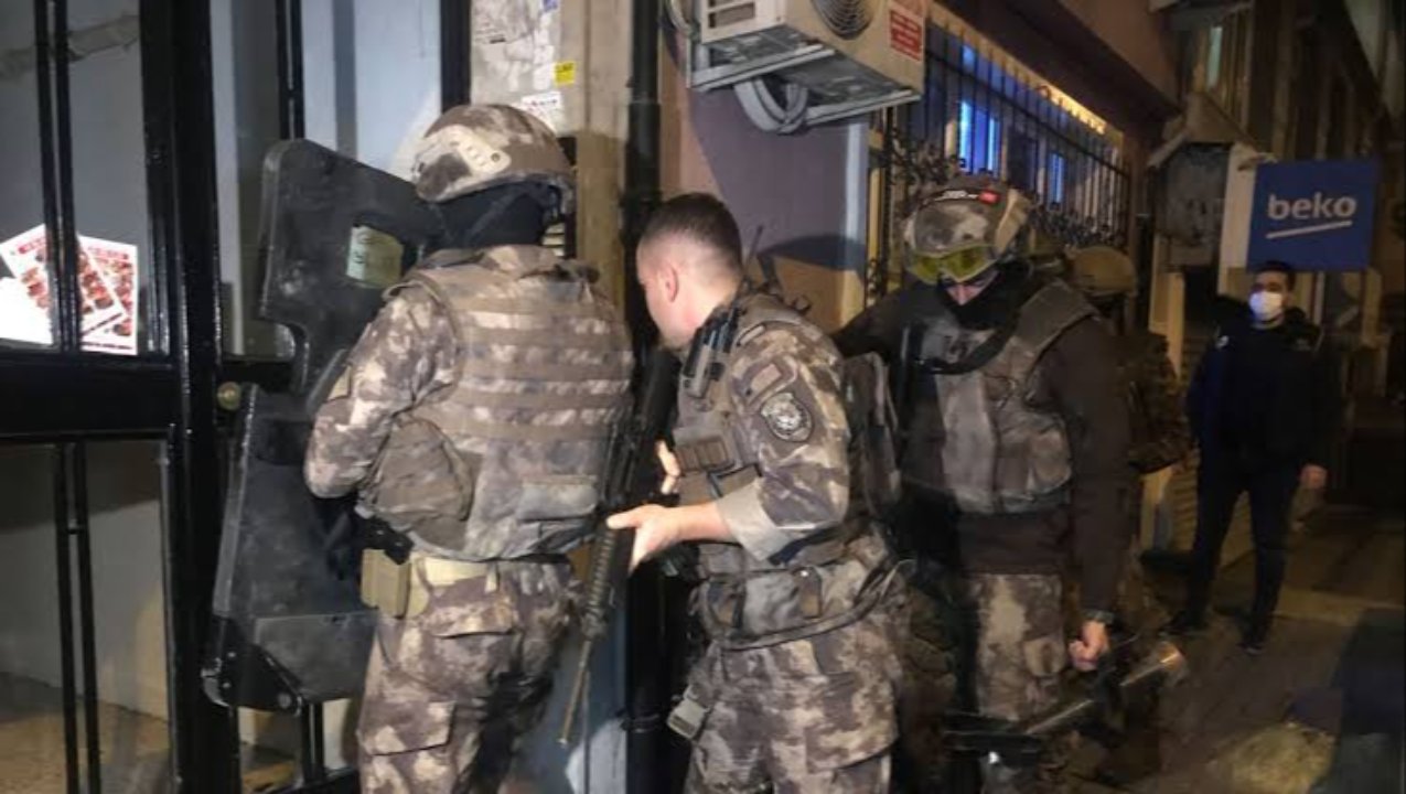 İstanbul'da El Kaide ve DEAŞ’a operasyon! 11 kişi gözaltına alındı
