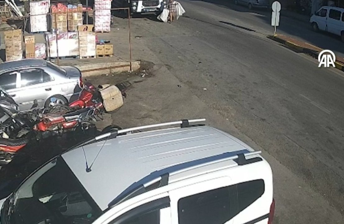 Kahreden ölüm... Temizlik işçisi çöp kamyonunun altında can verdi