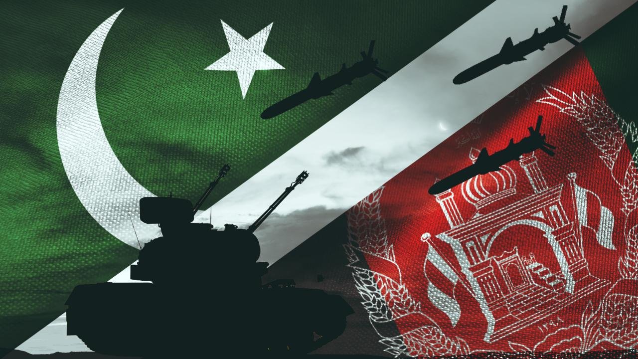 Kardeş ülkede sıcak saatler! Pakistan 8 İHA'yı düşürdü
