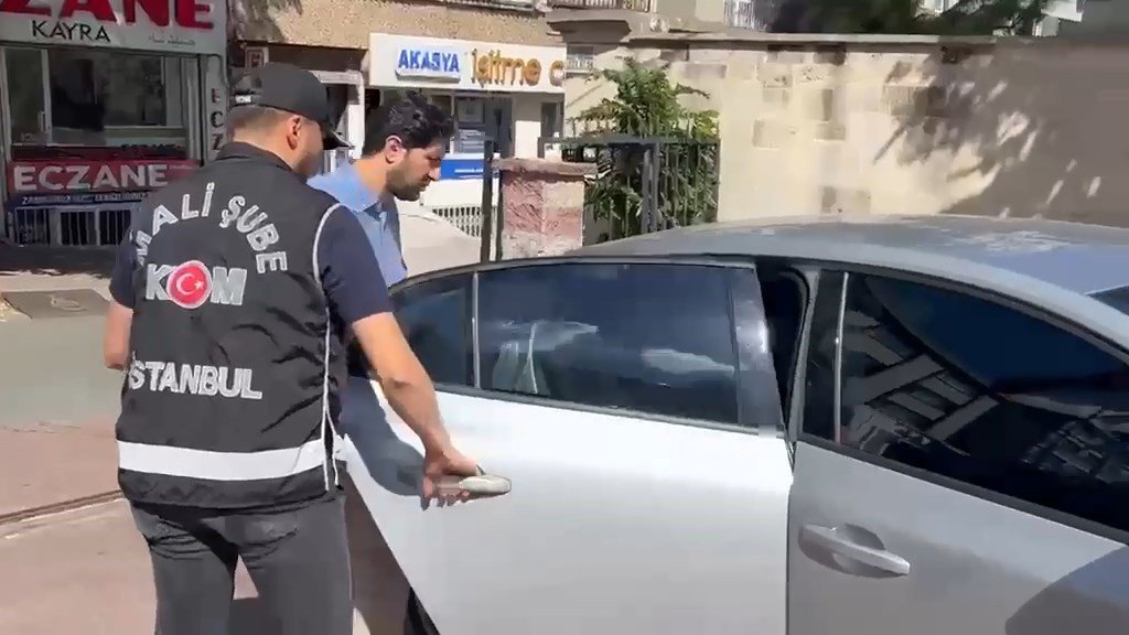 Pusula patronu Serdar Turhan’ın ifadesi ortaya çıktı: Milyarlık para trafiğine böyle cevap verdi!