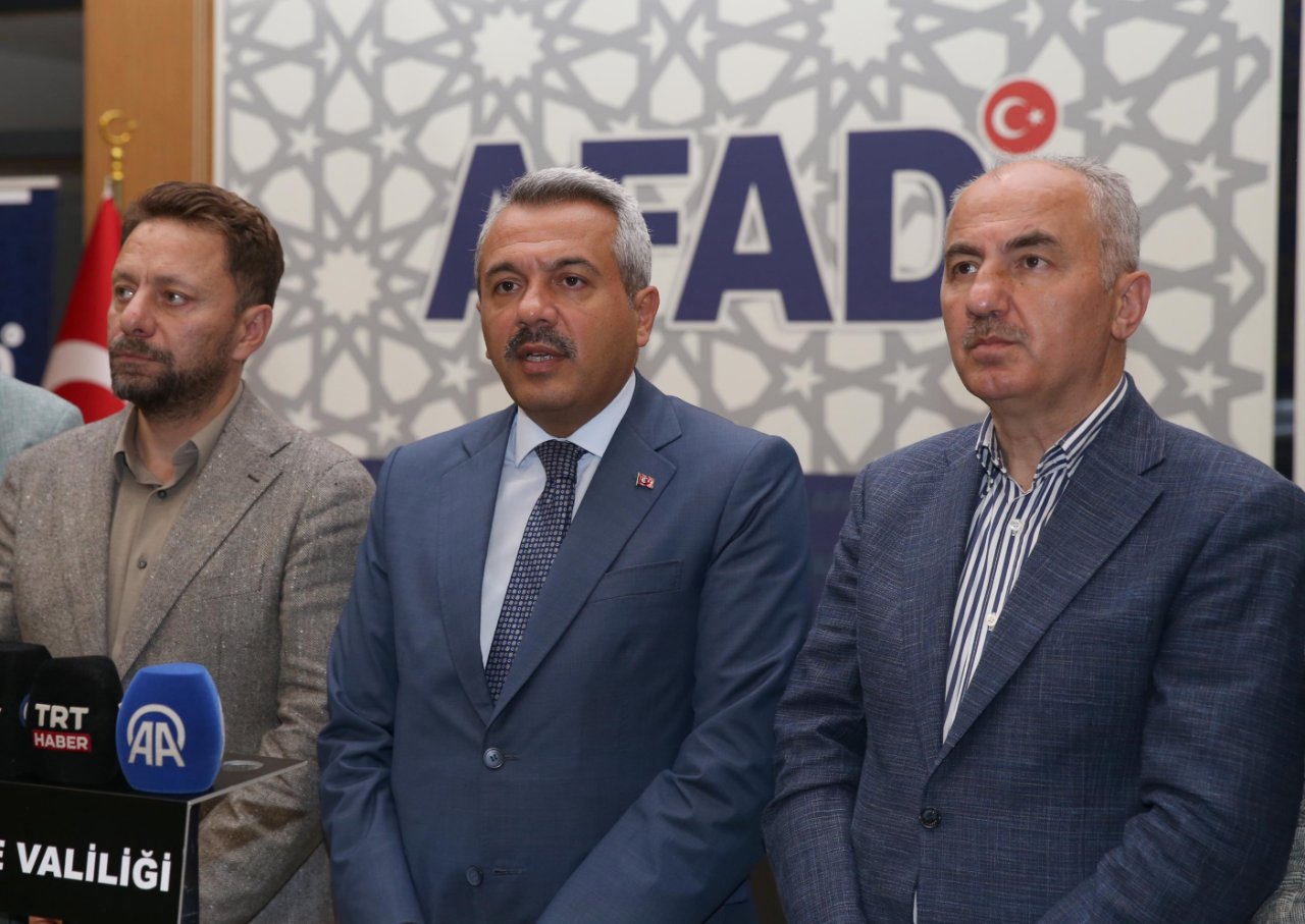 Rize’de çifte felaketin boyutu ortaya çıktı! Vali Baydaş açıkladı: 1 milyar 42 milyon liralık hasar var