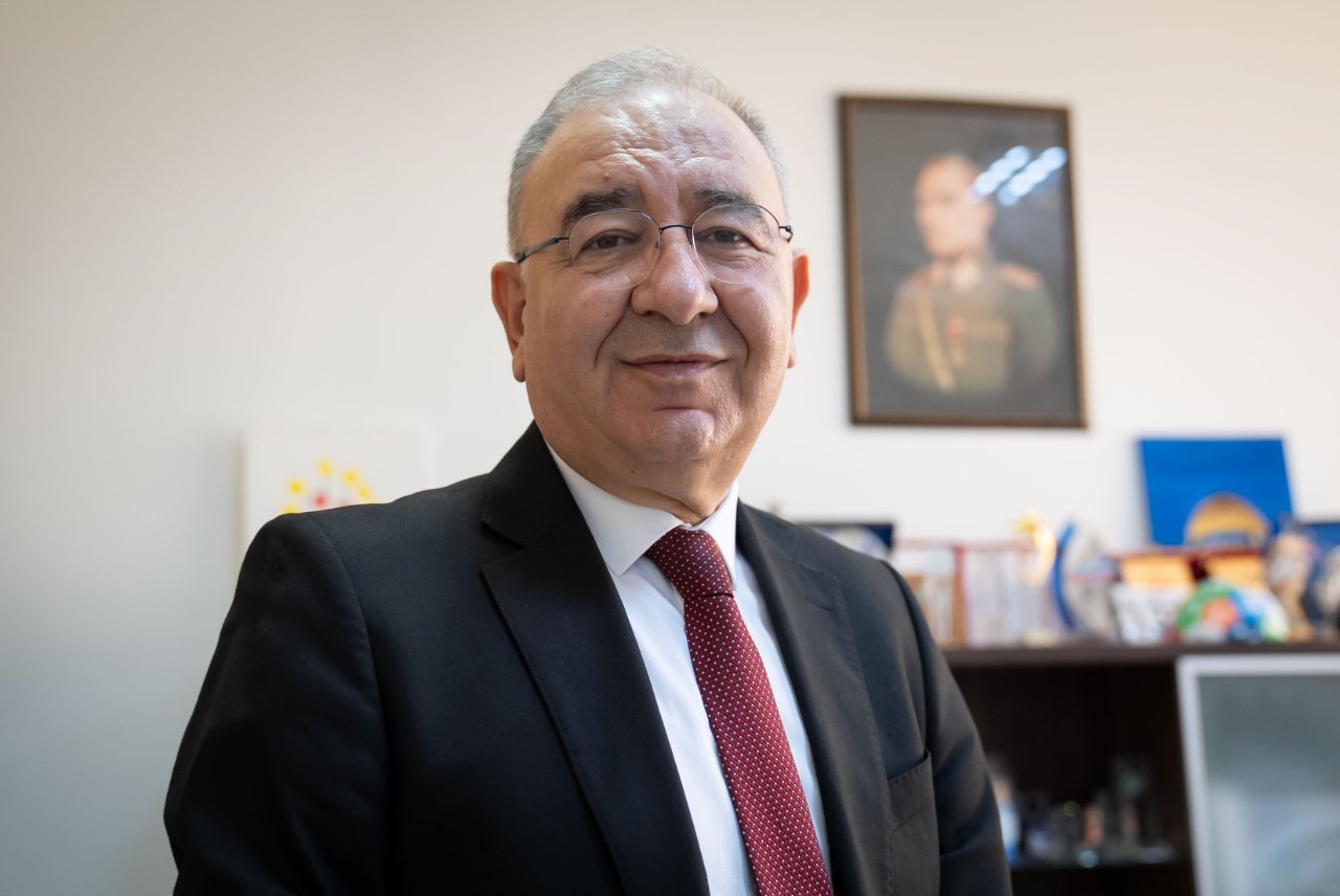 Prof. Dr. Toker Ergüder