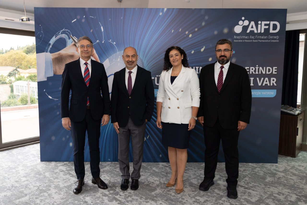 Türkiye yeni ilaç keşfinde dünya lideri olmaya hazır: Yarının tedavilerinde imzamız olacak