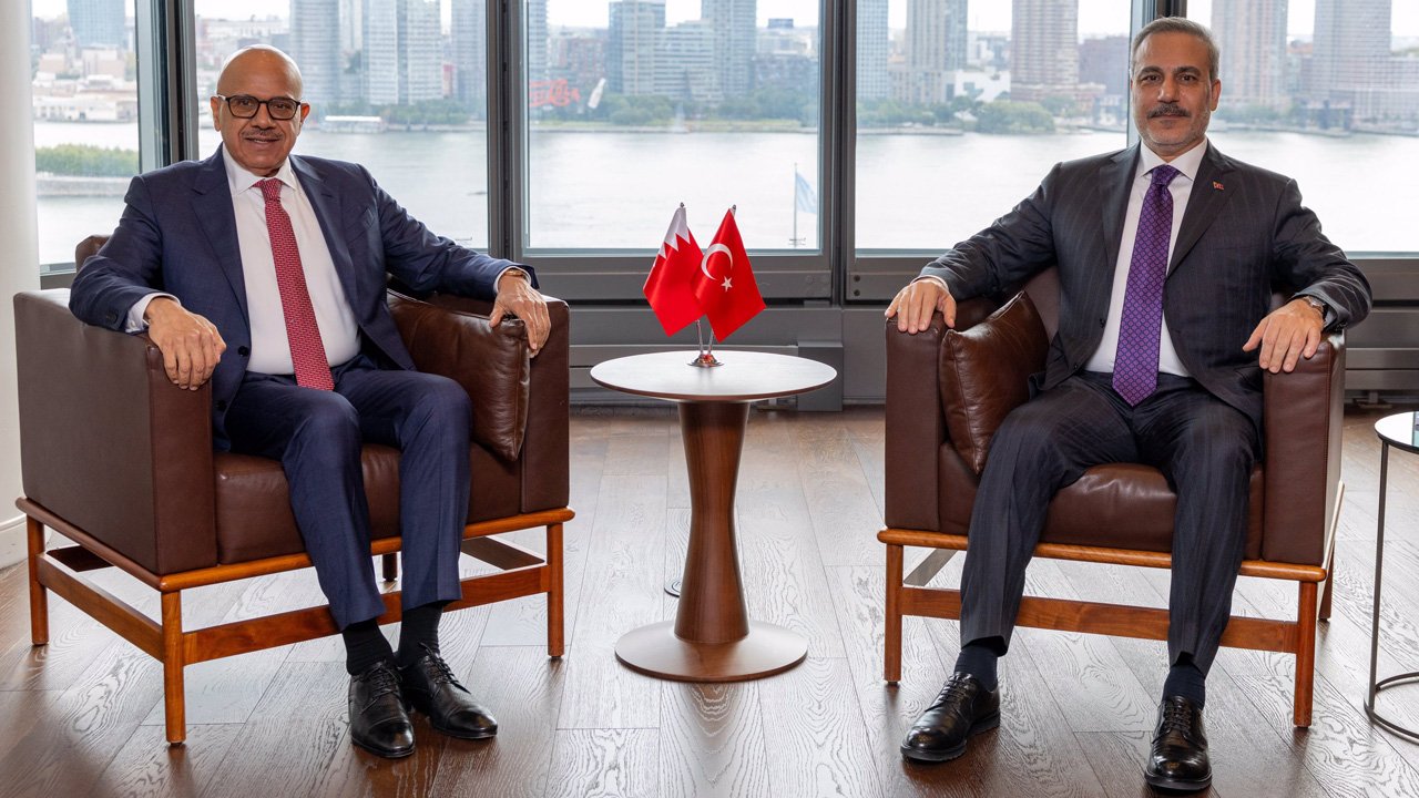 Bahreyn Dışişleri Bakanı Abdullatif bin Rashid Al Zayani