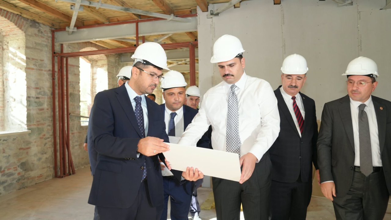 Eyyüp Kadir İnandan Özgür Özele: İzmirlilerden özür dilemeliler