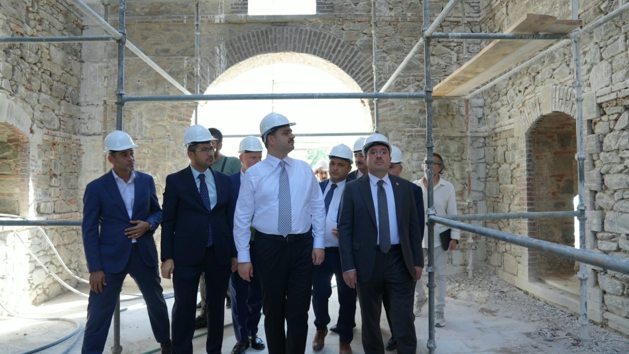 Eyyüp Kadir İnandan Özgür Özele: İzmirlilerden özür dilemeliler