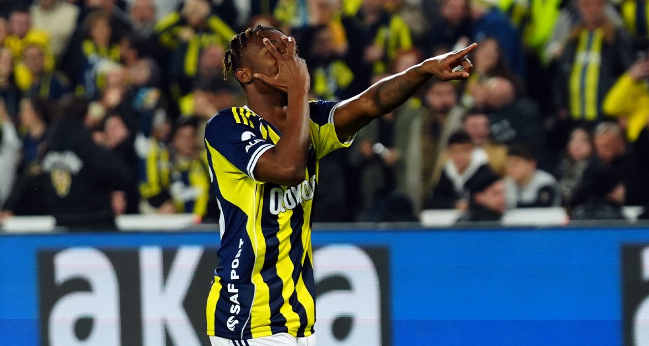Dorgeles Nene'nin, Fenerbahçe ile 30 Haziran 2030'a kadar sözleşmesi bulunuyor.