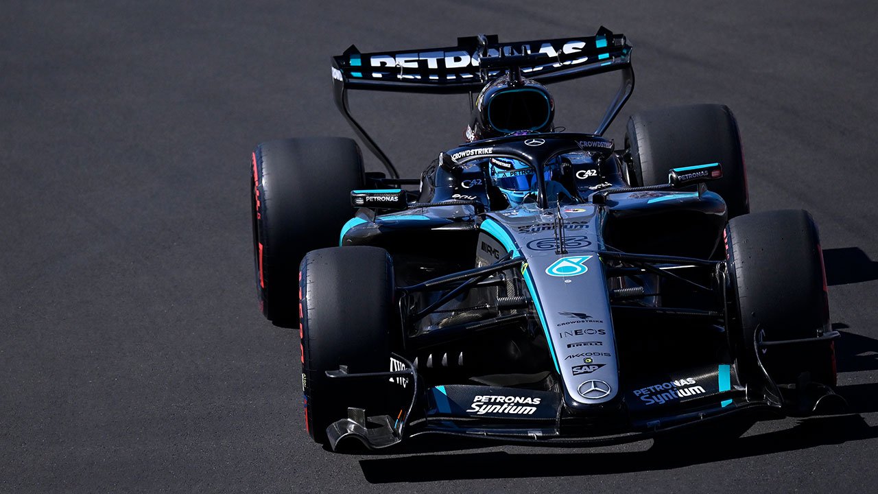 Formula 1 Azerbaycan GP'sinde pole pozisyonunu Russell'ın