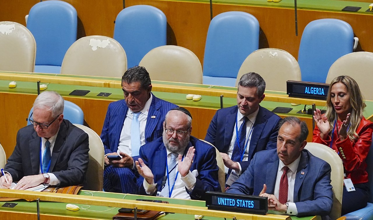 Ülkeler bir bir salonu terk etti! Netanyahu konuşurken içeride kalanlar dikkat çekti