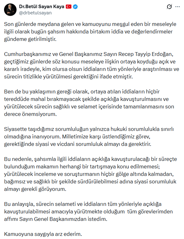 AK Parti Genel Başkan Yardımcısı Fatma Betül Sayan Kaya istifa etti
