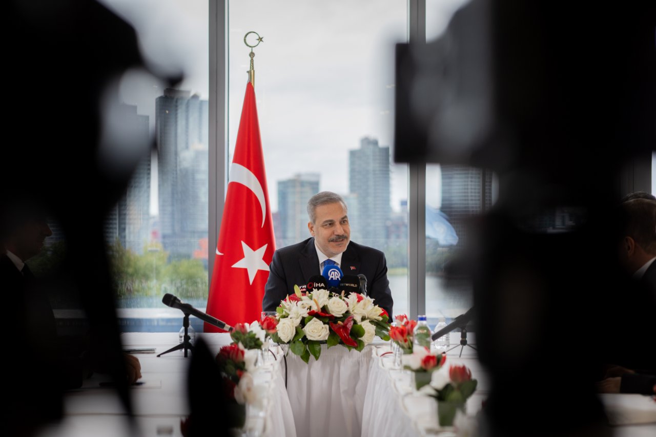 Bakan Fidan'dan kritik açıklamalar! Gazze, İran ve Sincar mesajı
