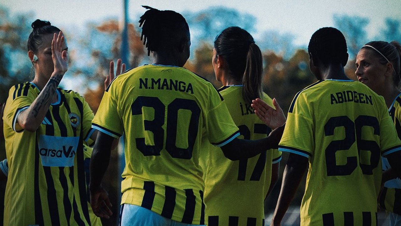 Fenerbahçe, Avrupa'da 4 golle coştu
