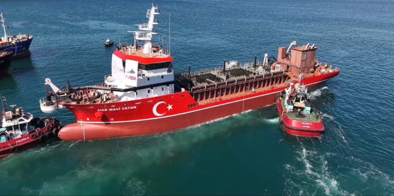 İlk yerli ve milli tarama gemisi suya indirildi