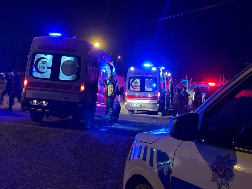 Kayseride ağabey-kardeş kavgasında kan aktı!
