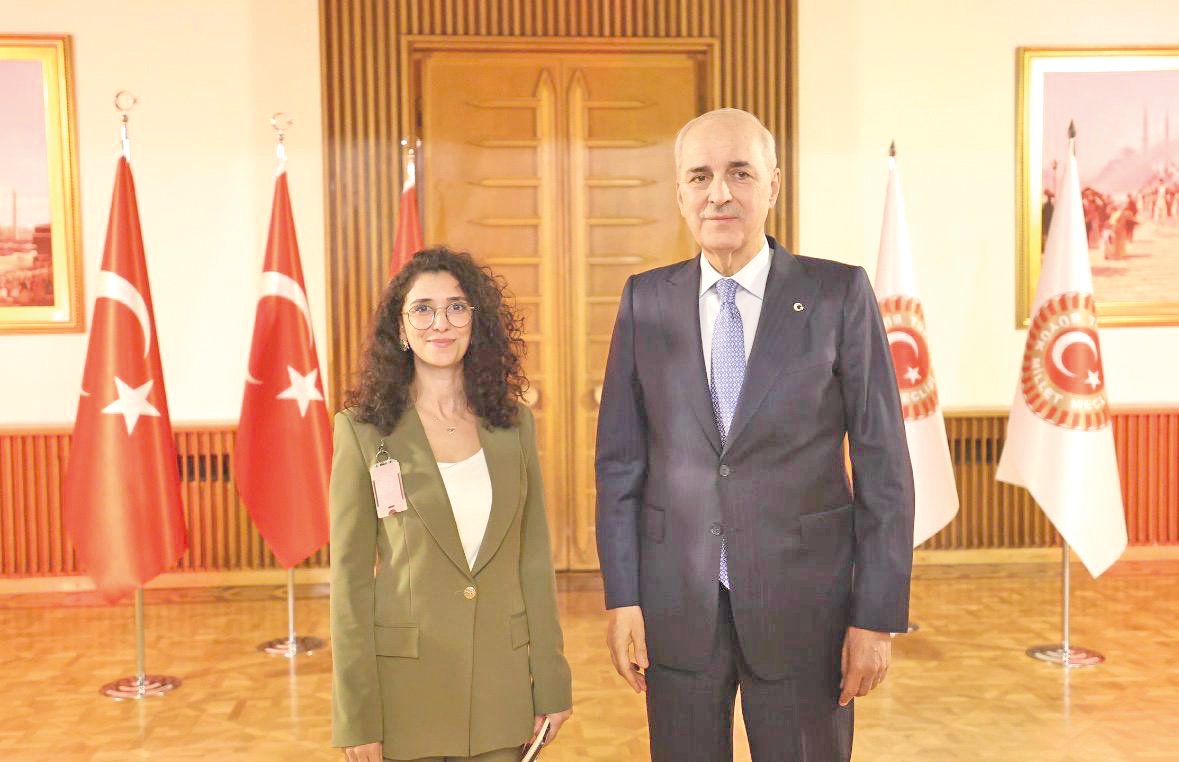 Muhabirimiz Esma Altın ve Meclis Başkanı Numan Kurtulmuş