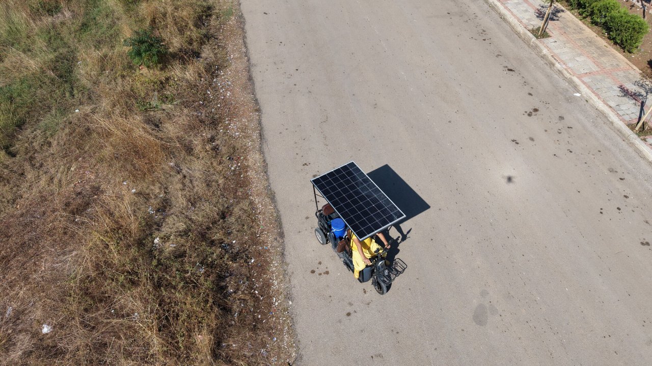 Motosikletine kurduğu sistemle yakıt masrafını sıfırladı: Yolda kalmadan her yere ulaşıyorum