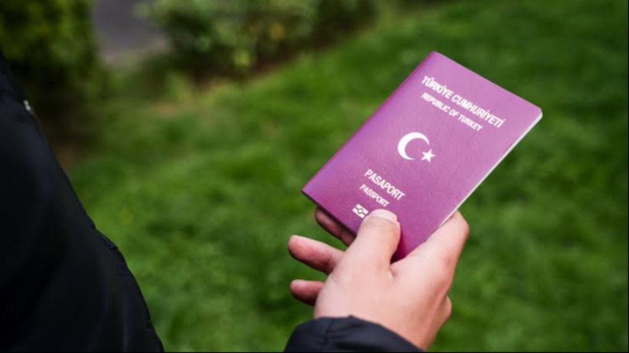 Türkiye Gazetesi'ne açıklamışlardı! Karadağ'ın vize kararında sürpriz gelişme: 3 pasaporta muafiyet hazırlığı