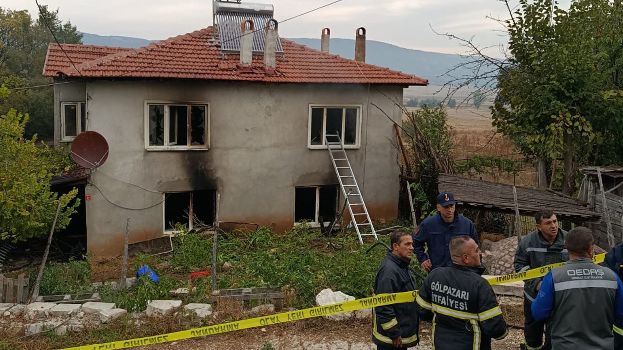Bilecik'te acı olay: Baba ve kızı evde çıkan yangında can verdi