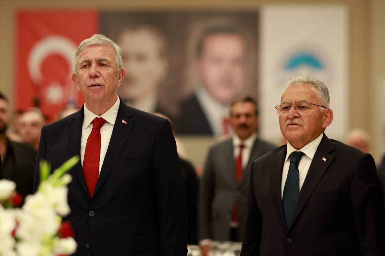 İstifacılar Mansur Yavaş’ı bekliyor! CHP’den kopan başkanların yol haritası belli oldu