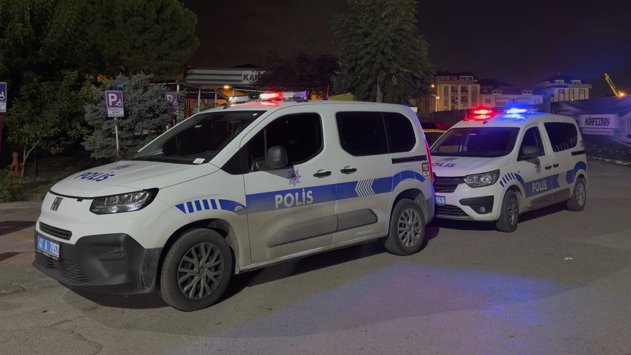 Kocaeli'de sokakta silahlı saldırı: Genç kadın hayatını kaybetti