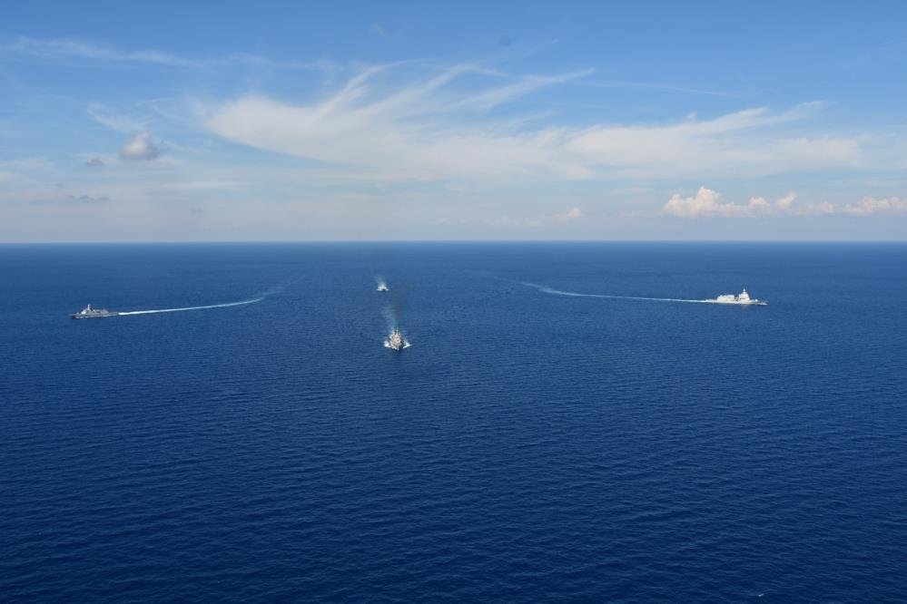 Türk savaş gemisi NATO görevinde! TCG Burgazada’dan Akdeniz’de gövde gösterisi