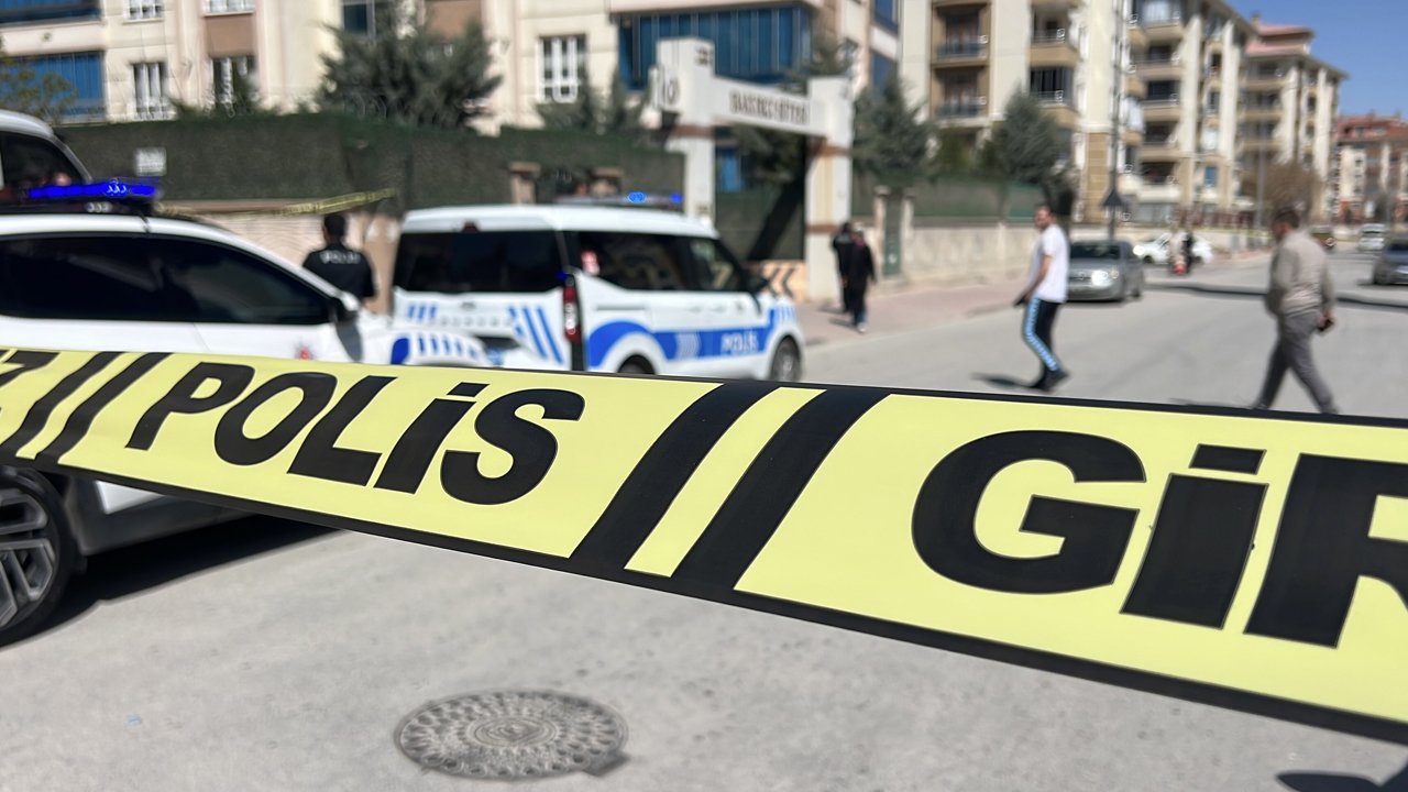 Elbistan Adliyesi önünde silahlı kavga: Yaralılar var