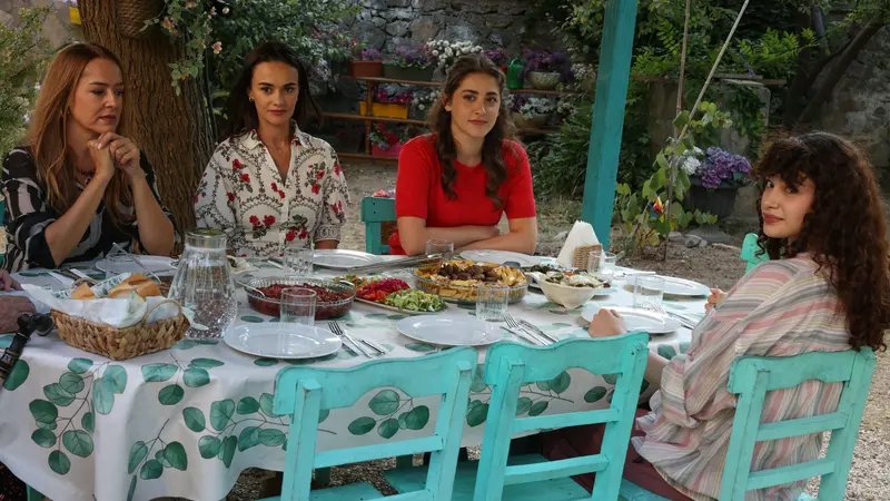 Evlilik Güzeldir oyuncuları ve karakterleri! Evlilik Güzeldir oyuncu kadrosu