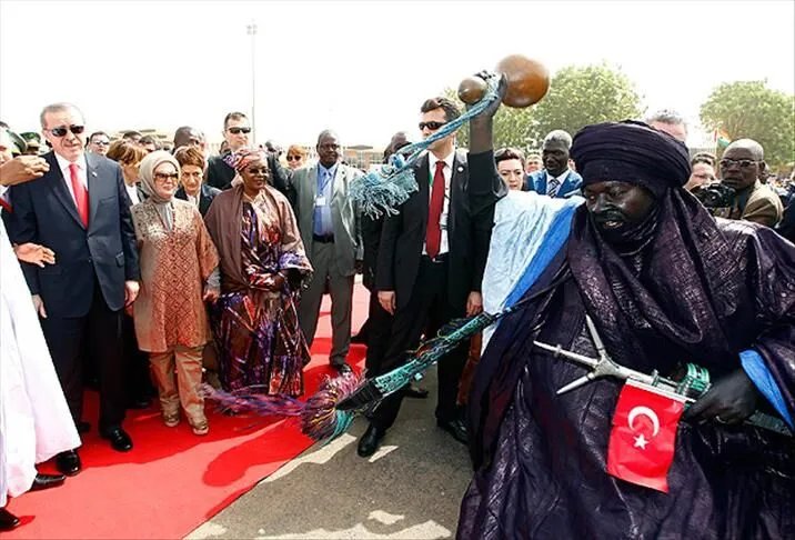Fransanın maskesi BMde böyle düştü: Afrika ülkesi Türkiye üzerinden Macrona ders verdi