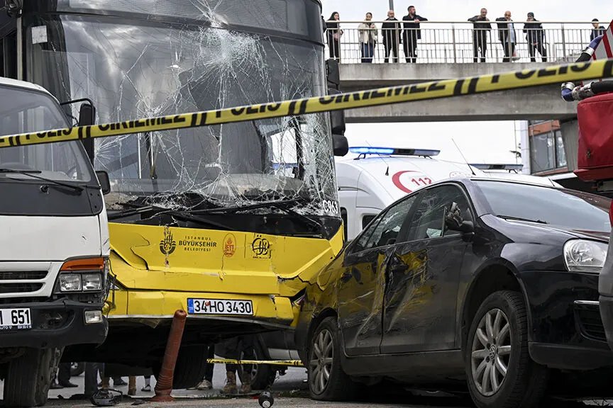 Otobüsü motosikletin üzerine sürmüştü! Çekmeköydeki İETT dehşetinde şoföre 30 yıl hapis cezası