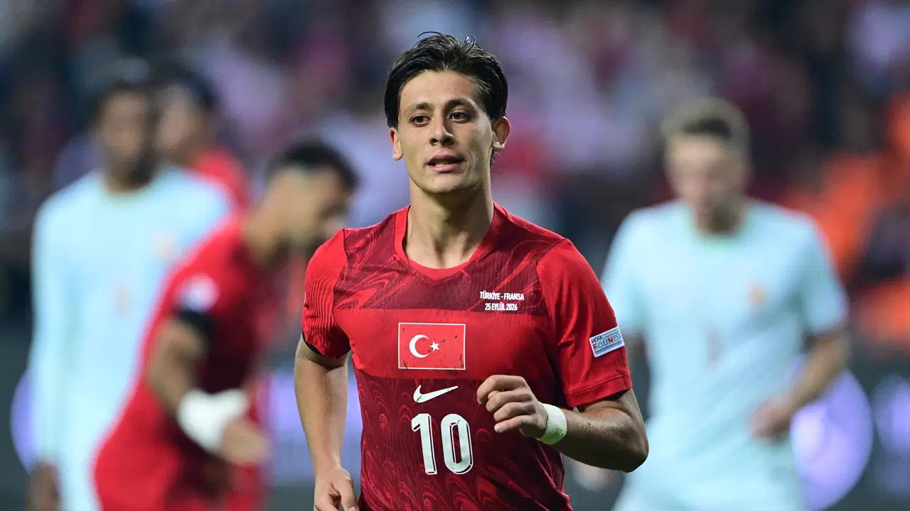 Türkiye İtalya maçının hakemi Michael Oliverın yönettiği Türkiye maçları ve sonuçları