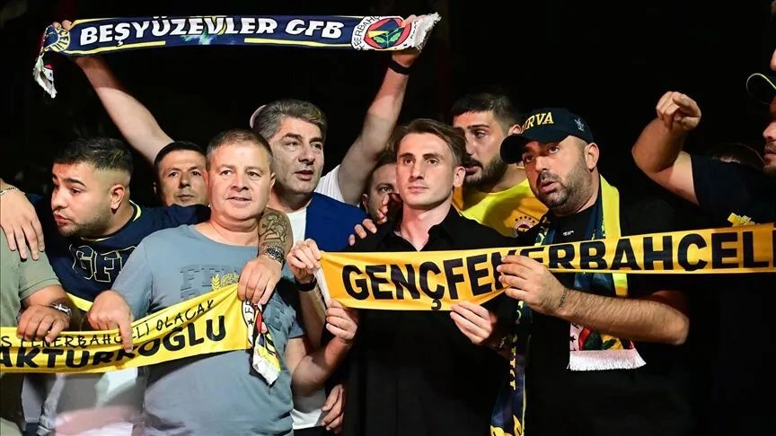 Milli futbolcu için Benfica'ya 22,5 milyon euro bonservis ödendi.
