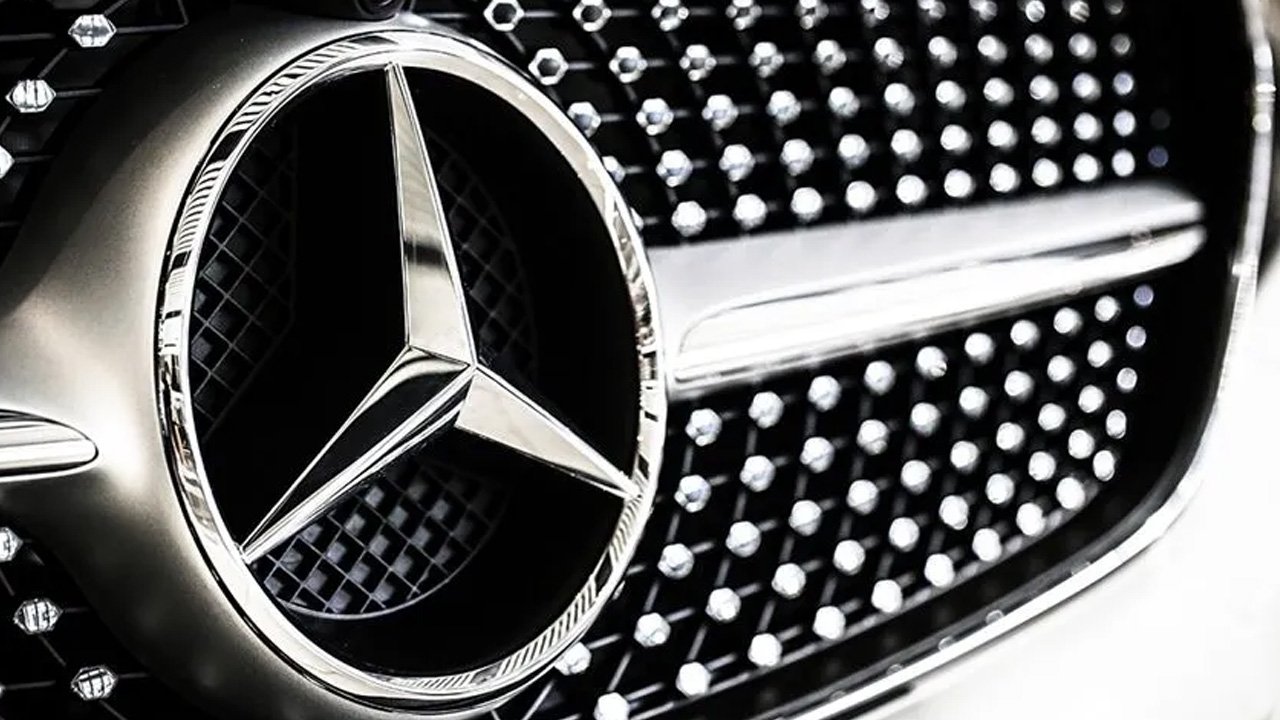 Volkswagenden sonra Mercedes: İki fabrika için kapanma uyarısı geldi