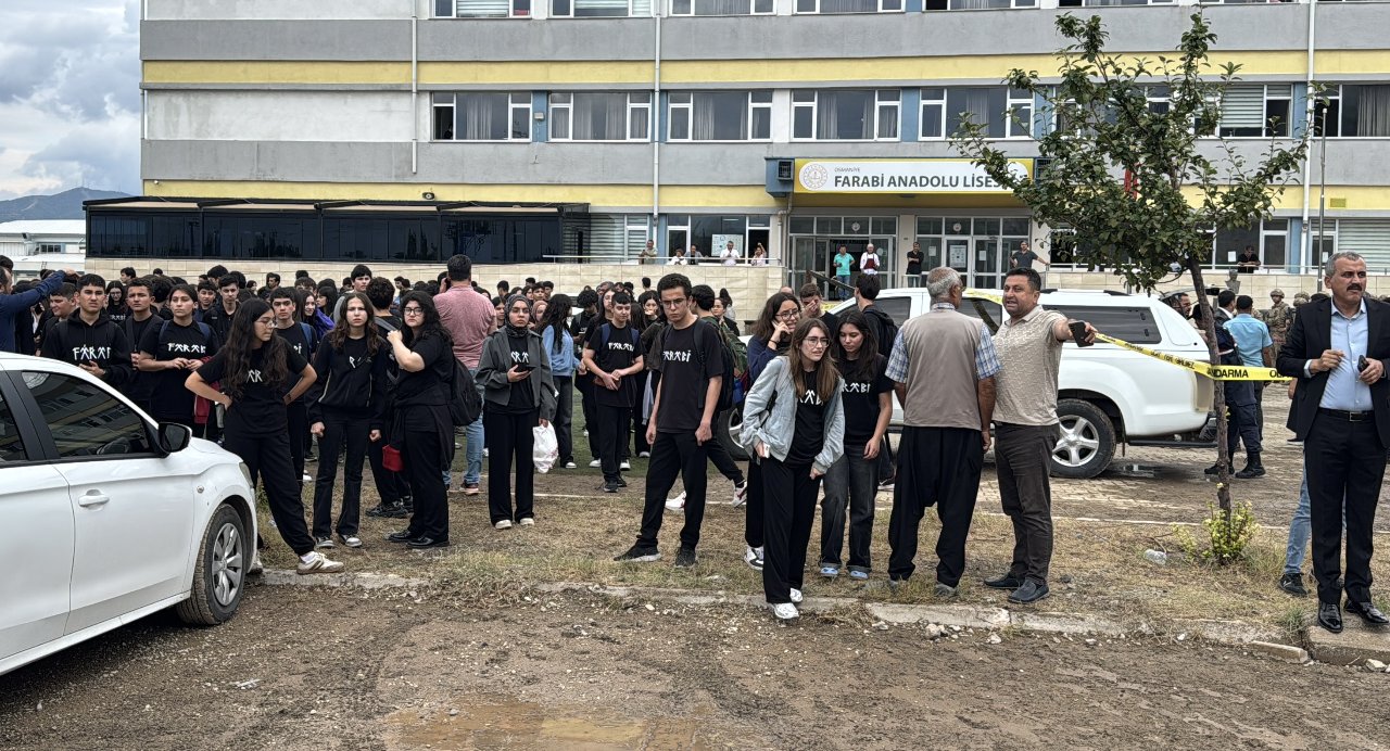 Yeğeni tarafından vurulan öğretmen hayatını kaybetti!