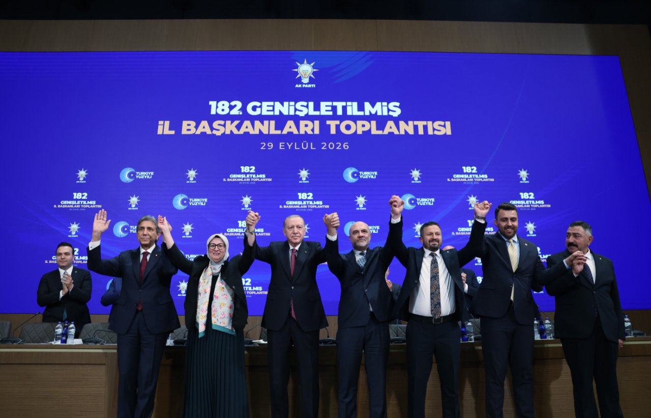 9 belediye başkanı daha AK Partiye katıldı! İşte o isimler
