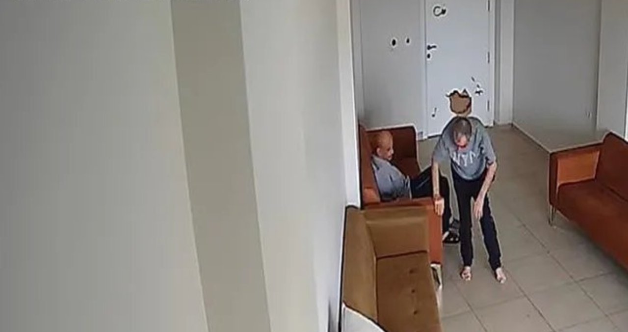 Bakım merkezinde 3 engelli bireyi odaya kilitlediler! Gözlerini oyup saatlerce darbetti