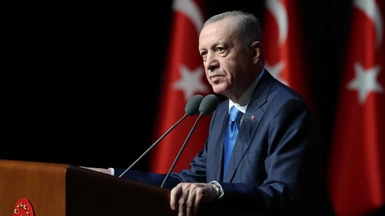 Beştepe'de kritik fon toplantısı! Cumhurbaşkanı Erdoğan, ekonomi kurmaylarıyla görüştü