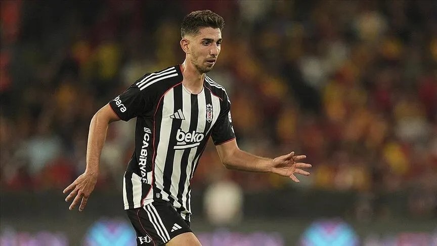 Demir Ege Tıknaz, Braga'da bu sezon Portekiz Ligi ve Konferans Ligi Elemeleri'nde toplam 12 maçta 718 dakika süre aldı.