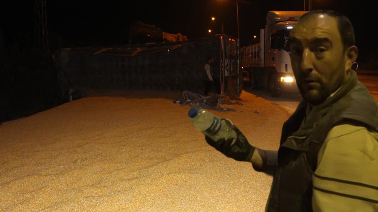 Şoför su içmek isteyince olanlar oldu! 25 ton mısır yola saçıldı