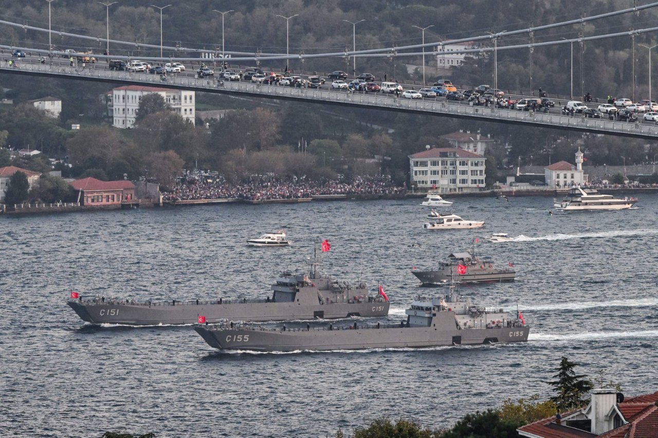 ABD'de yüzyıllık gelenek tarihe gömülüyor! Trump yönetimi savaş gemileri için Ankara'nın kapısını çalacak